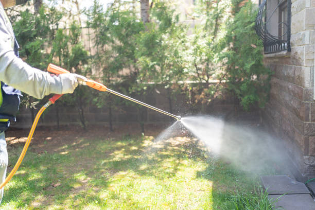 Pest Control Cost in Lee Acres, NM